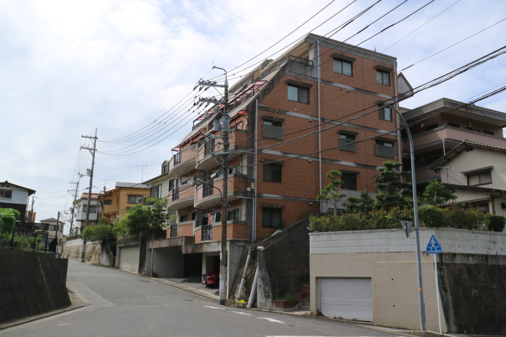 広電バス始発「府中永田」より徒歩5分