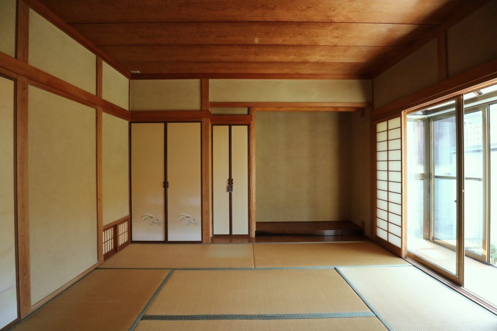 1F和室A8帖/床の間、仏間、押入付き